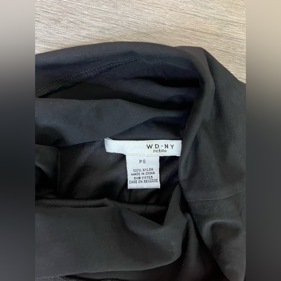 WD NY 2-piece Skirt Set - Picture 2 of 5